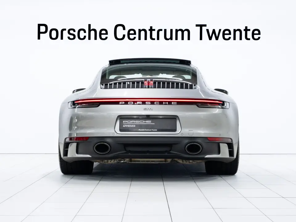 911 Carrera 4S