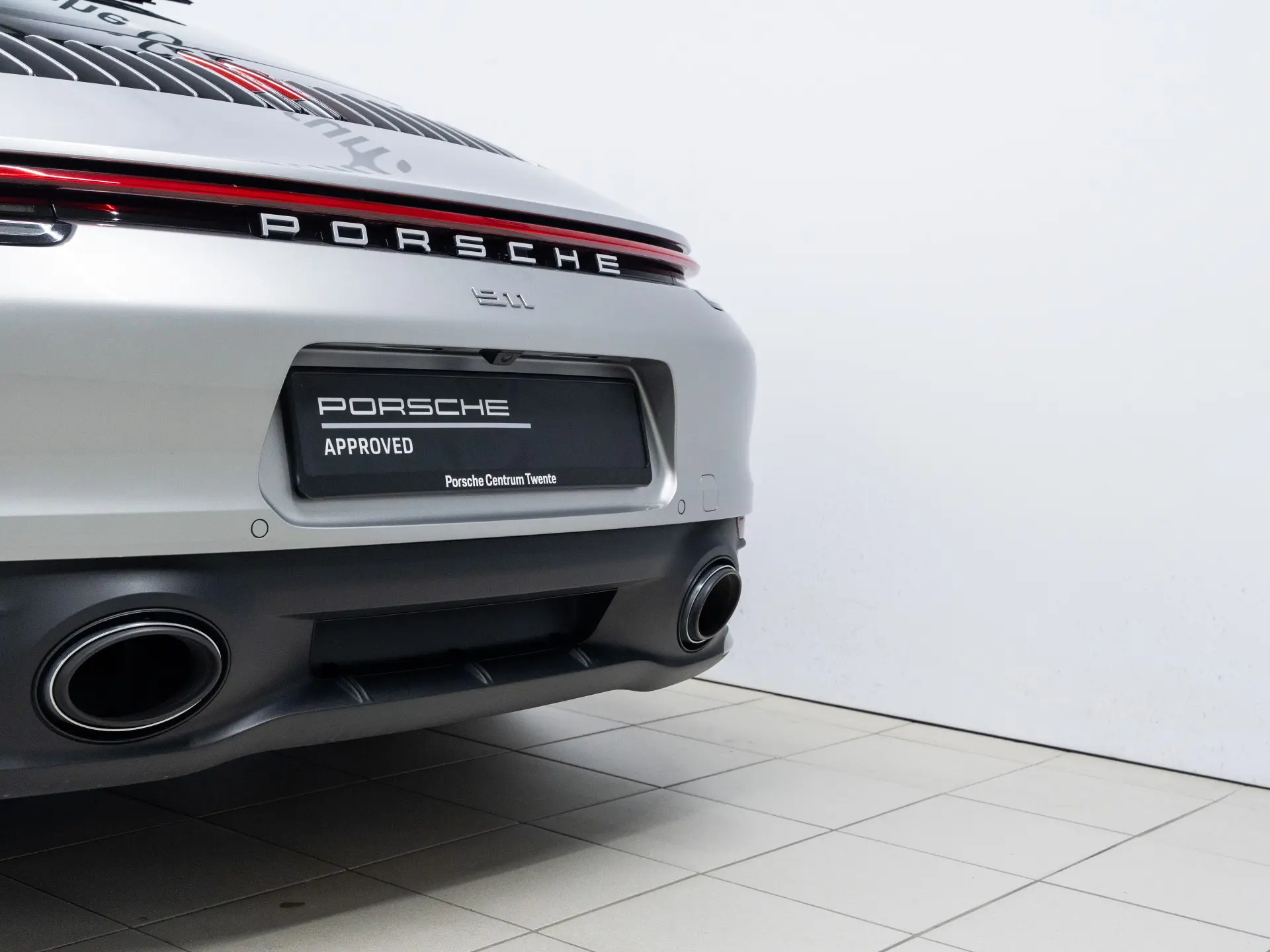 911 Carrera 4S