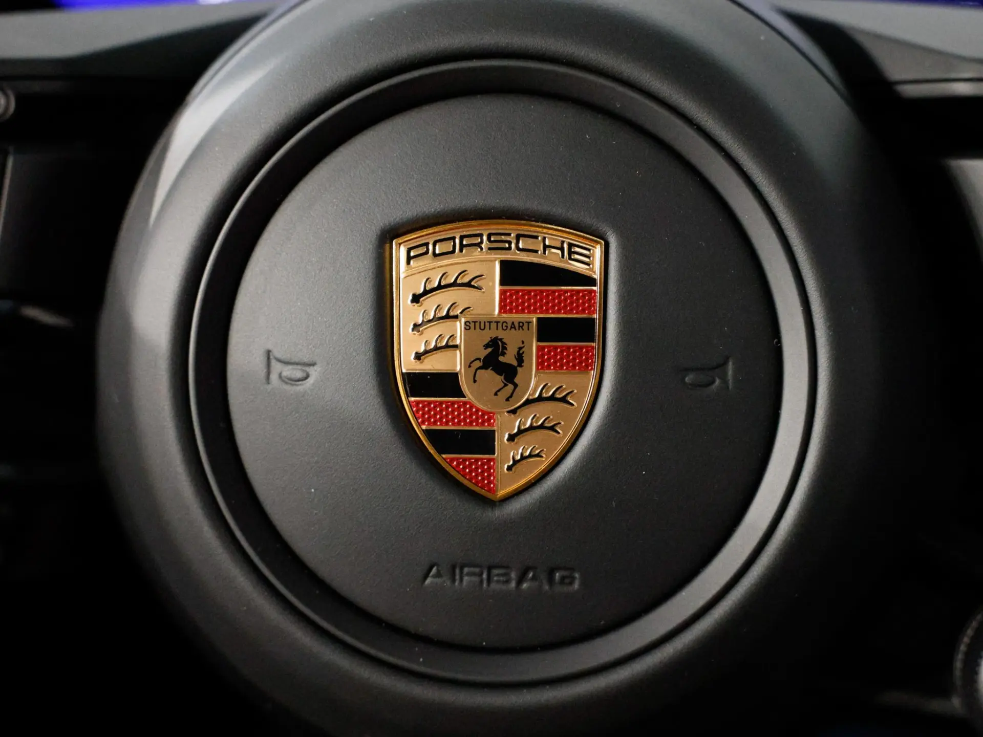 Macan 4 100 kWh