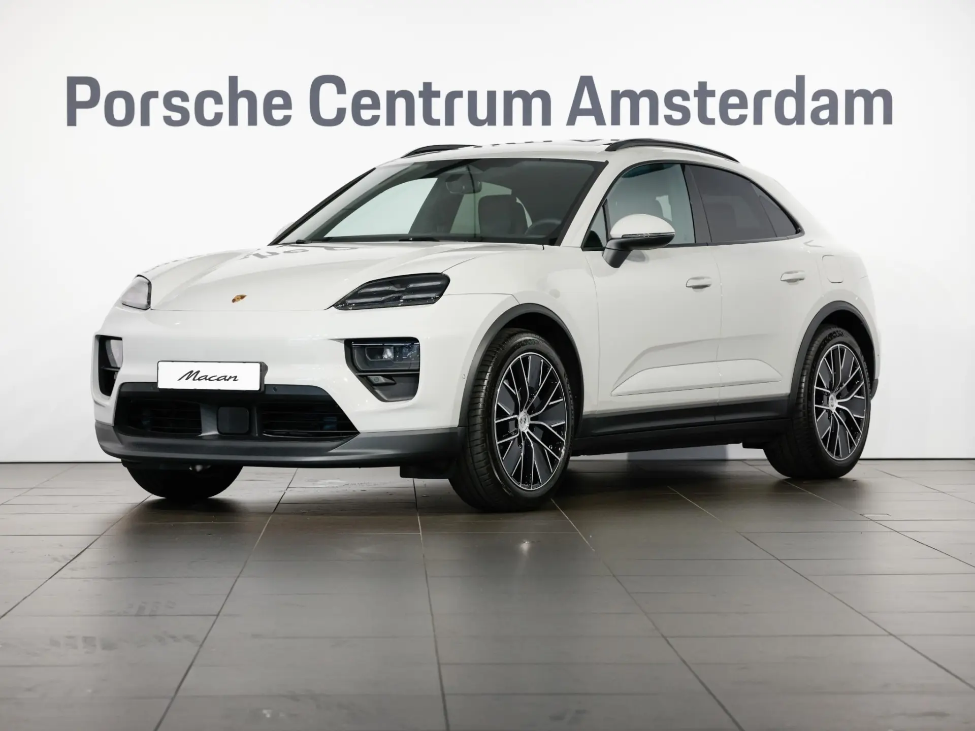 Macan 4 100 kWh