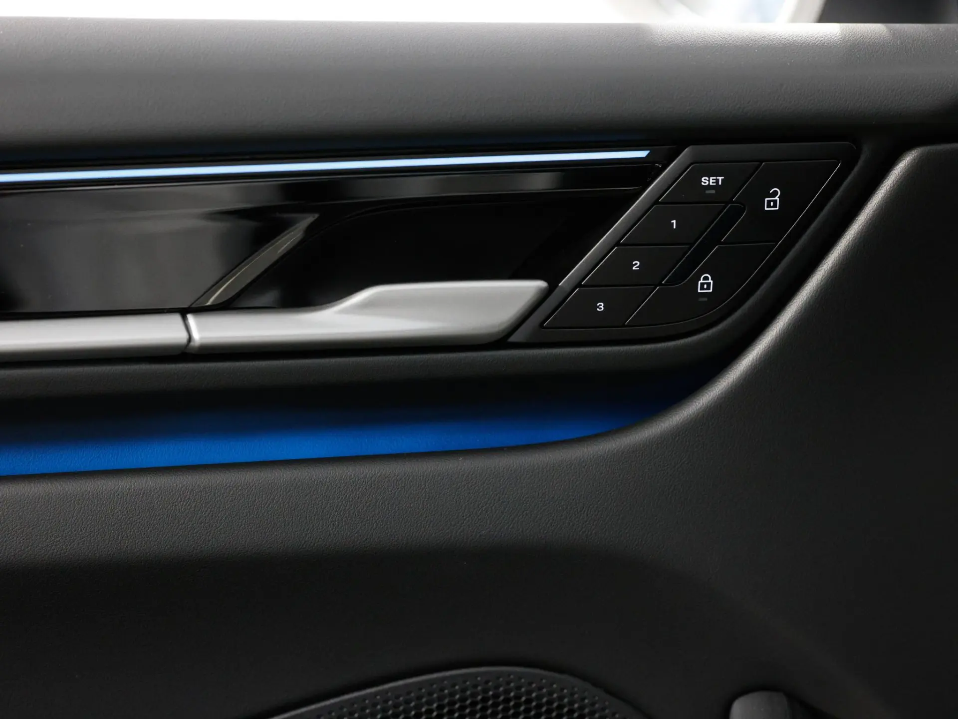 Macan 4 100 kWh