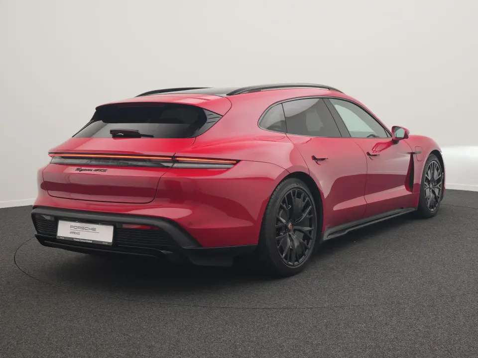 Taycan GTS Sport Turismo