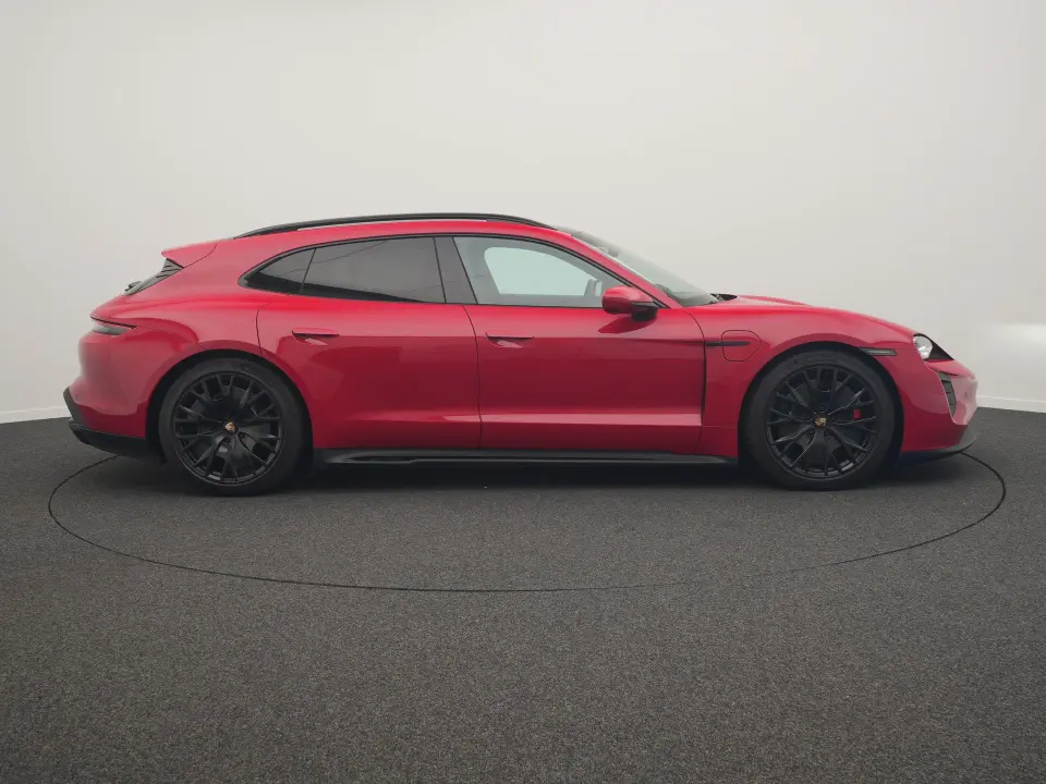 Taycan GTS Sport Turismo