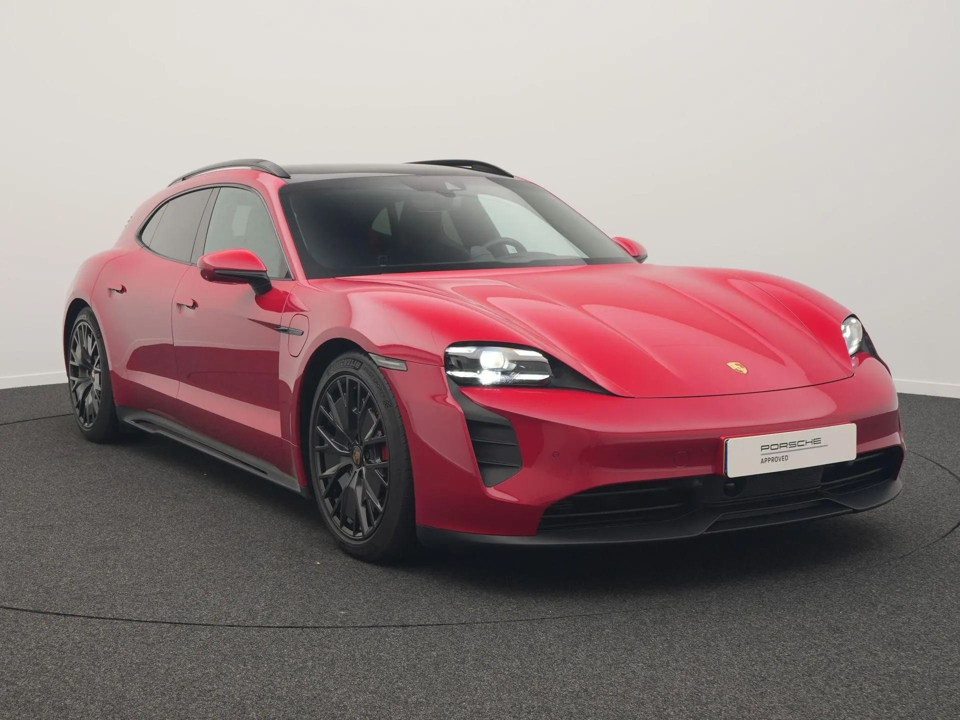 Taycan GTS Sport Turismo