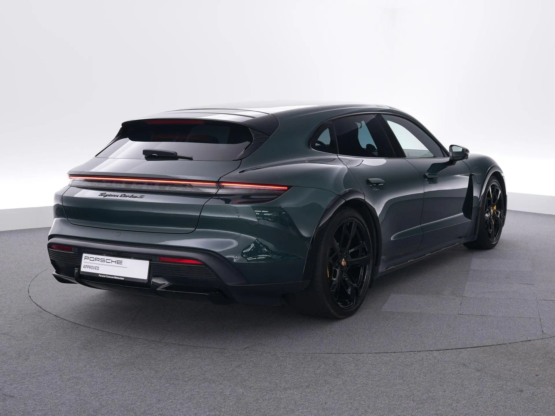 Taycan Cross Turismo Turbo S 93 kWh