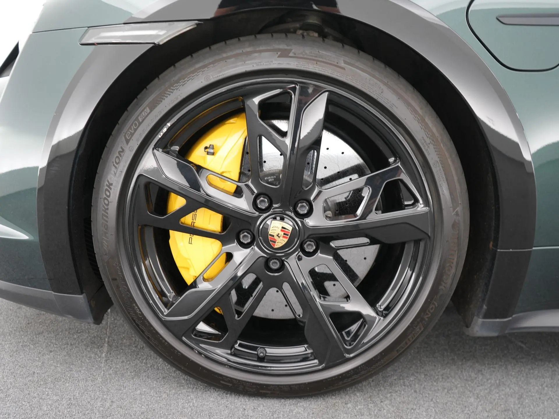 Taycan Cross Turismo Turbo S 93 kWh