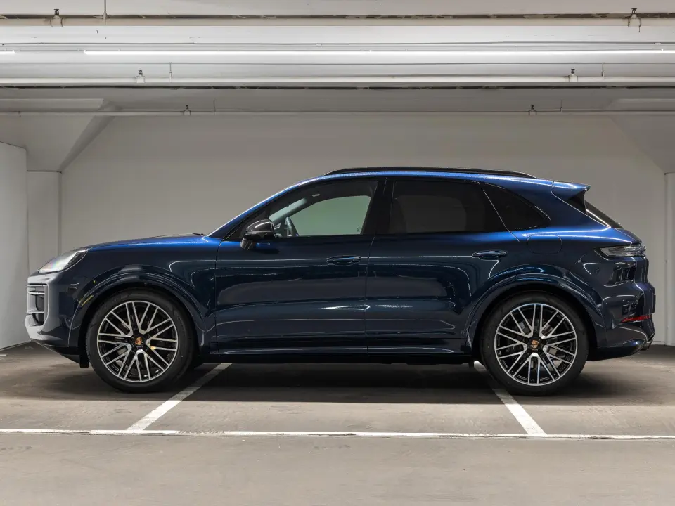 Cayenne E-Hybrid Black Edition