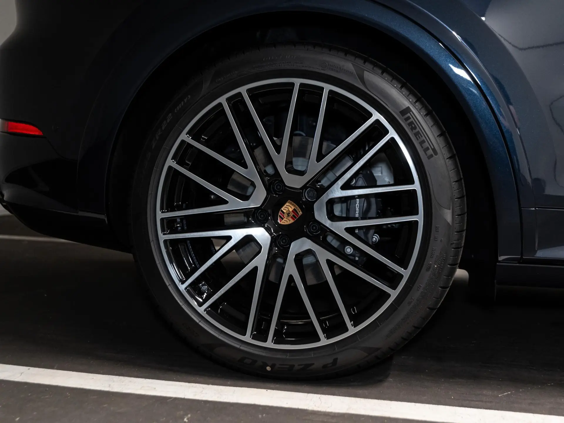 Cayenne E-Hybrid Black Edition