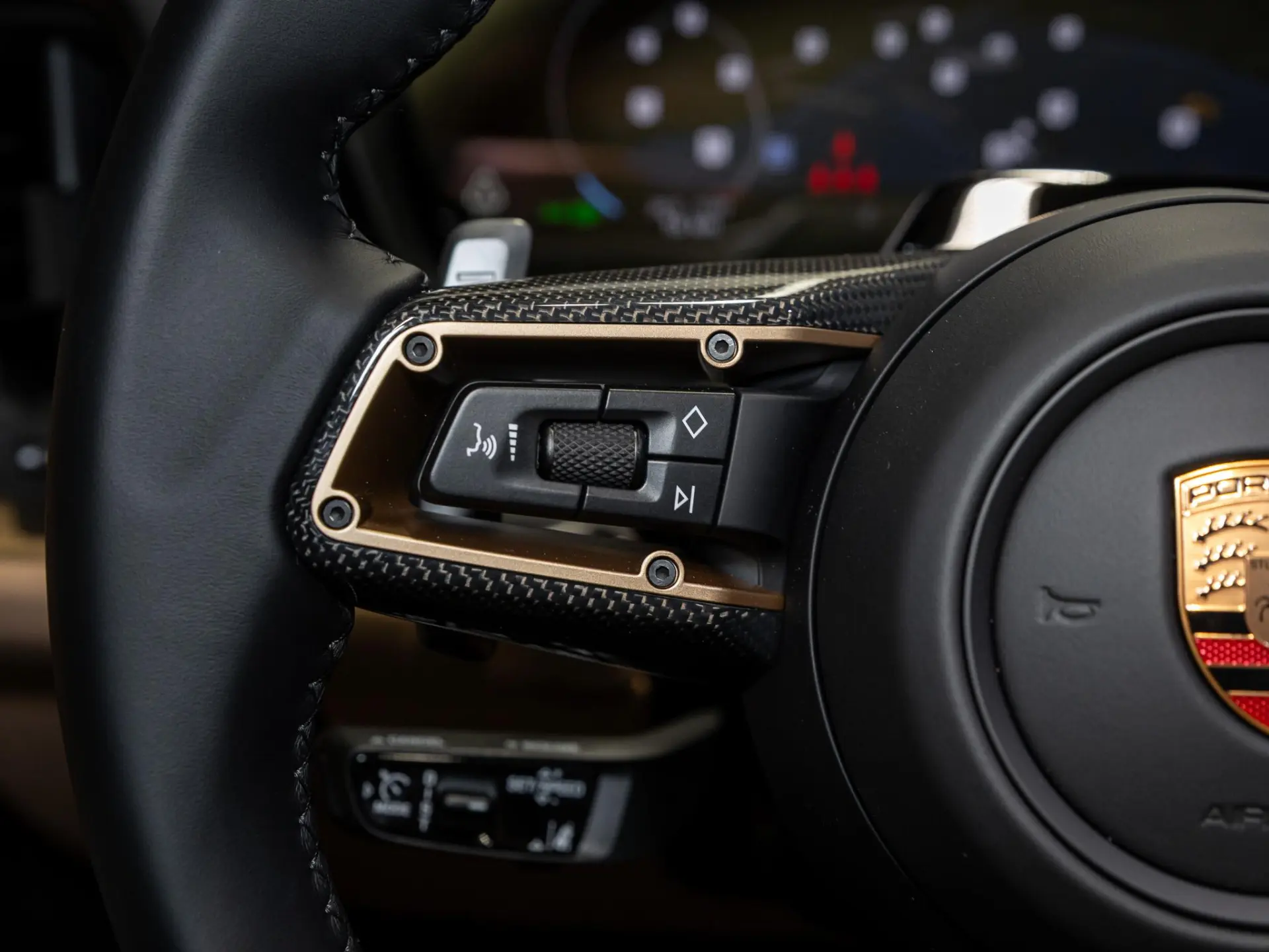 Cayenne E-Hybrid Black Edition