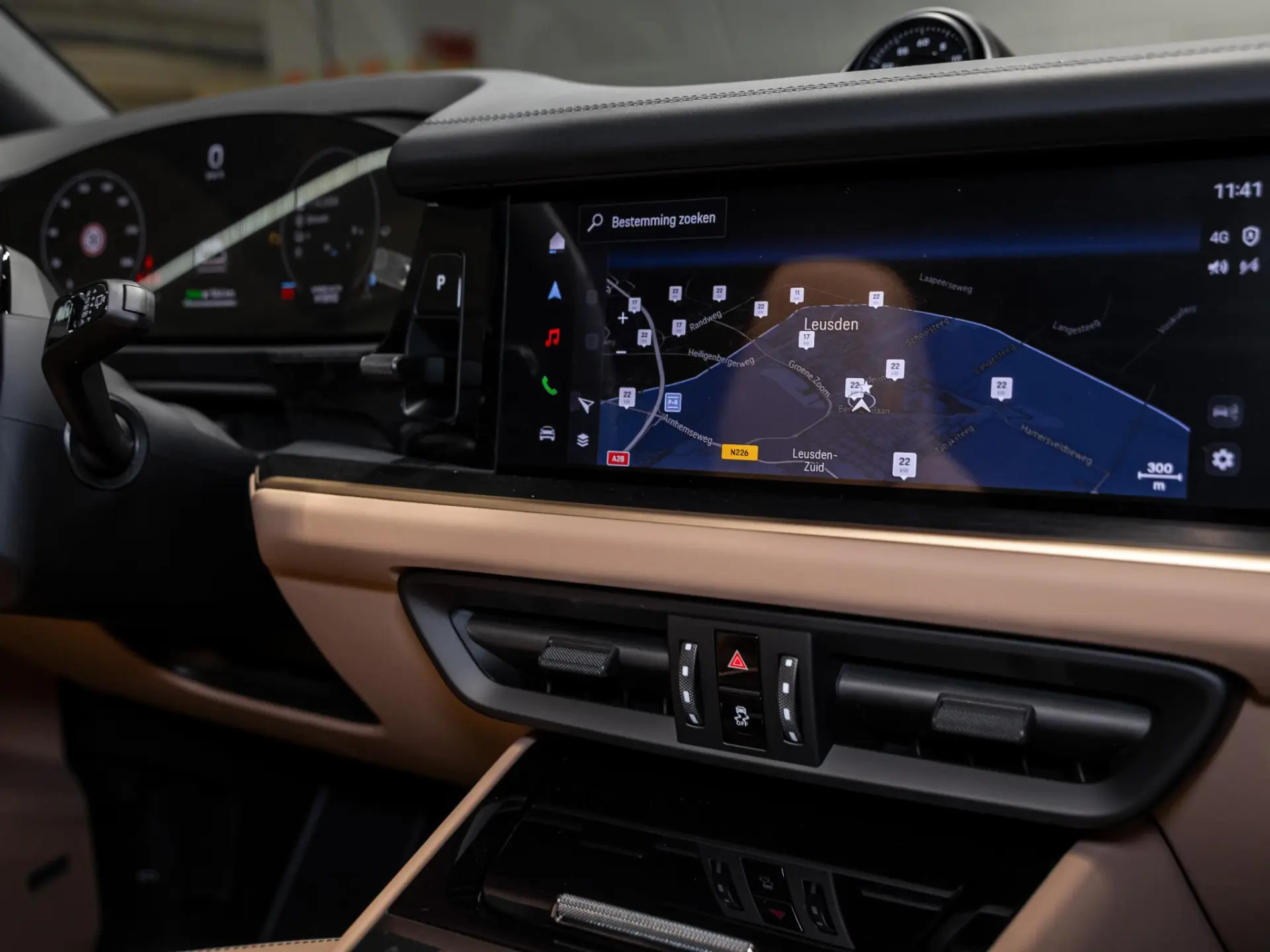 Cayenne E-Hybrid Black Edition