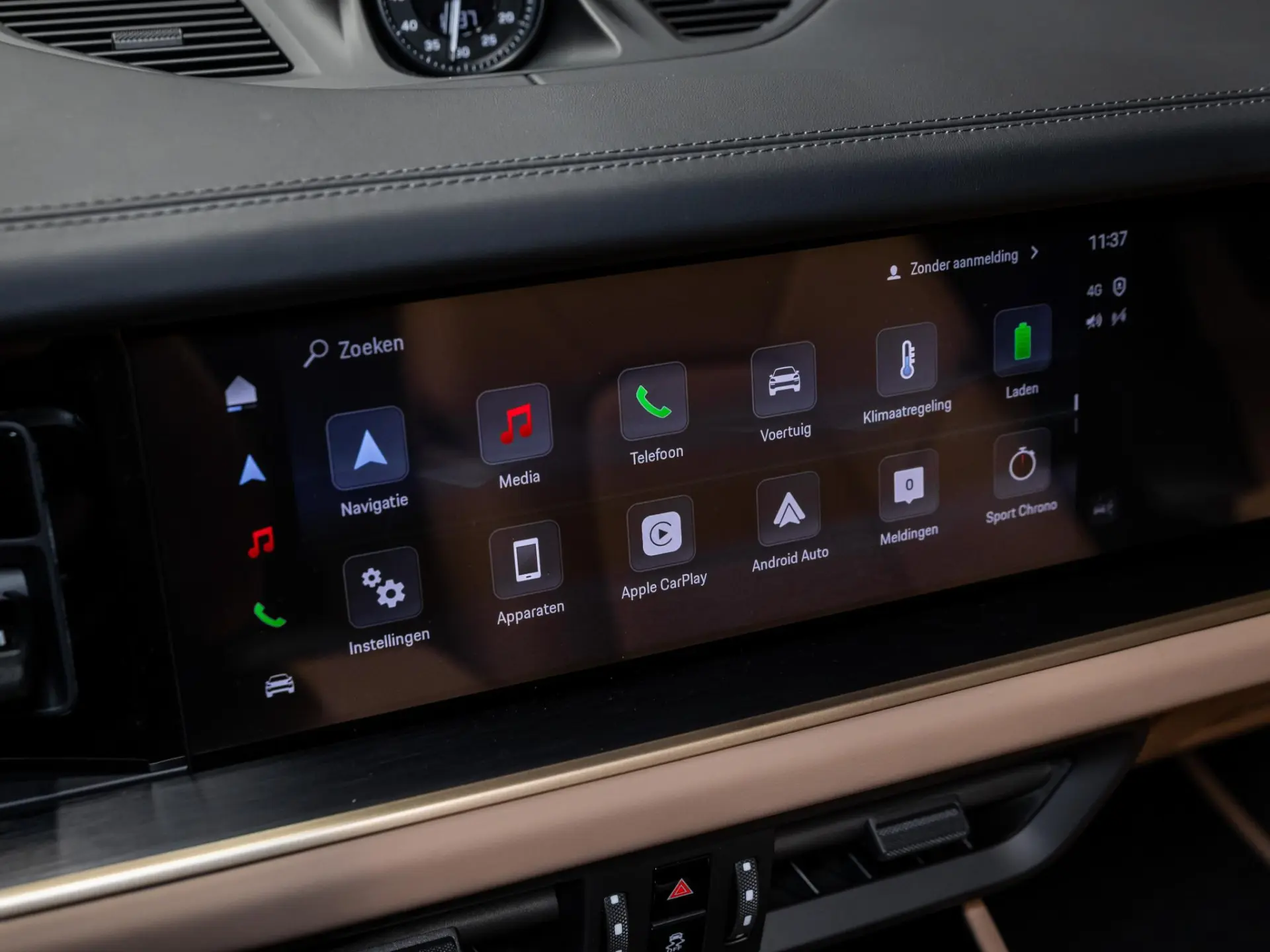 Cayenne E-Hybrid Black Edition