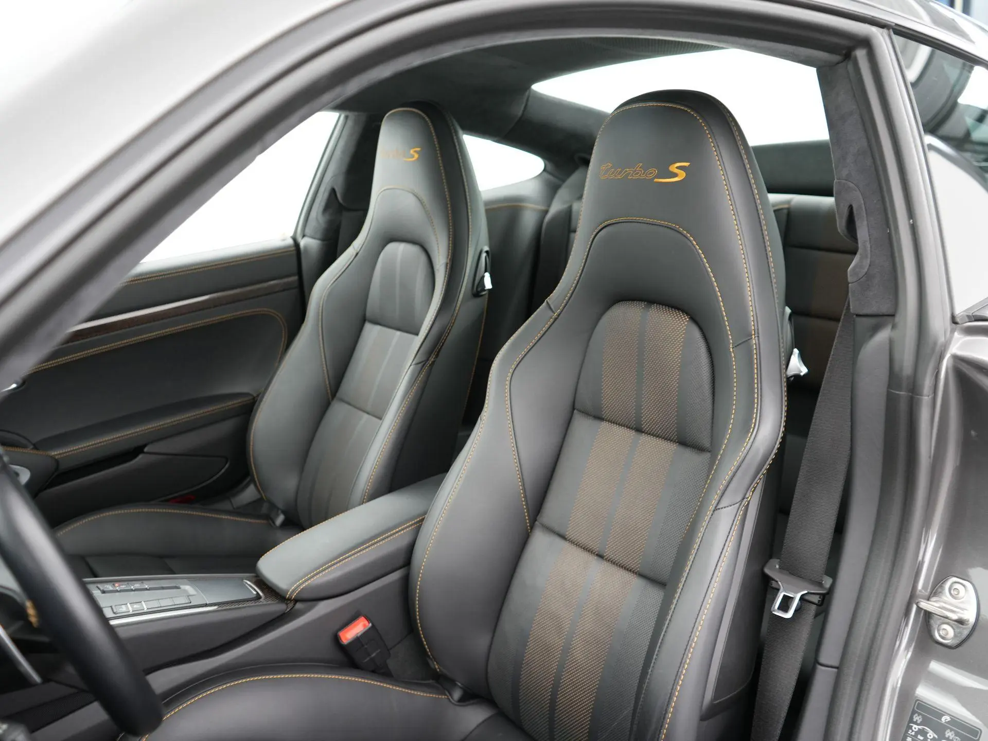 911 3.8 Turbo S Exclusive Series