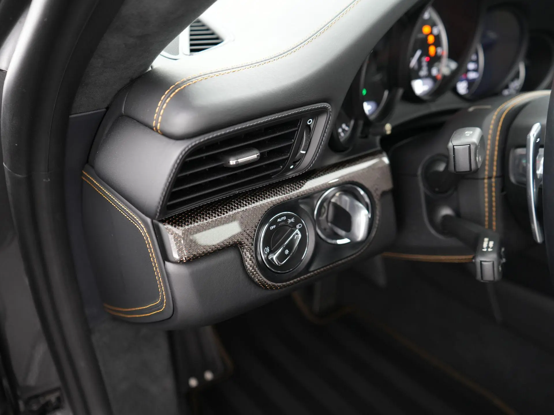 911 3.8 Turbo S Exclusive Series