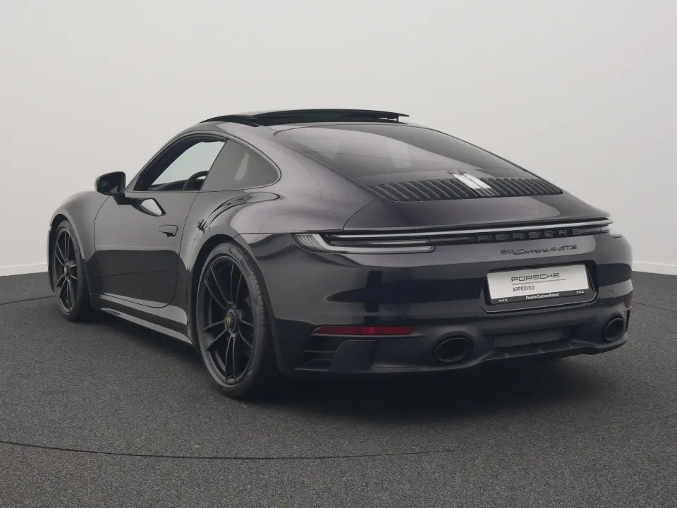 Porsche 911 Carrera 4 GTS