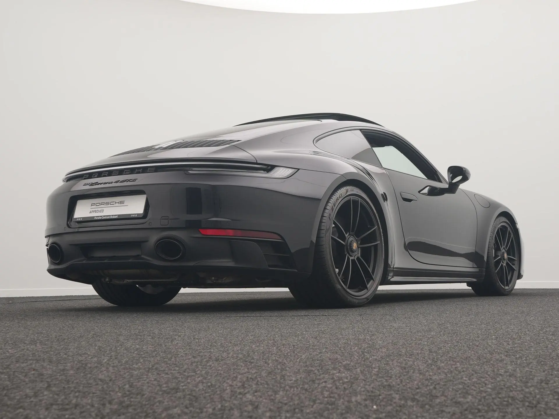 911 Carrera 4 GTS