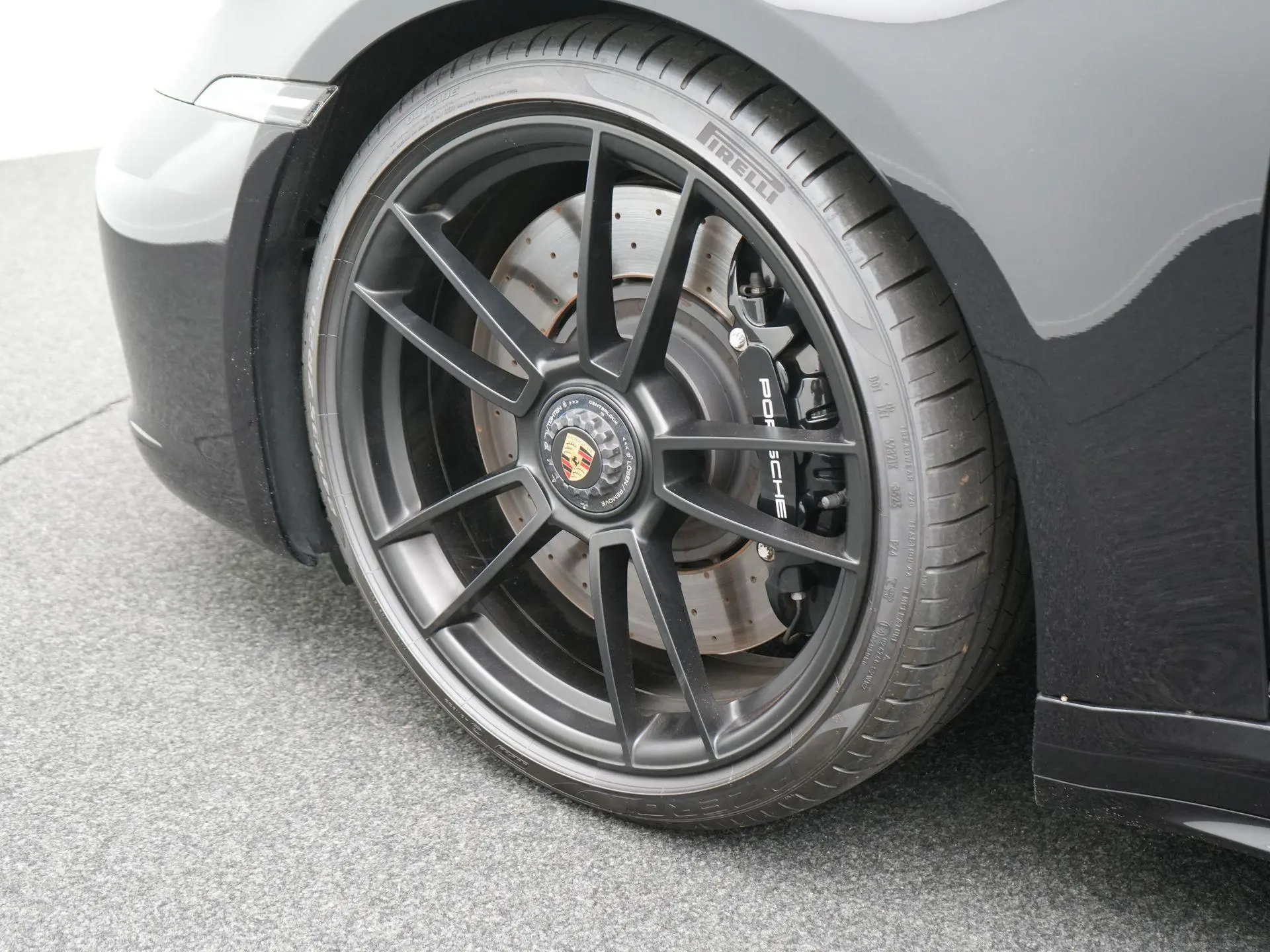 911 Carrera 4 GTS