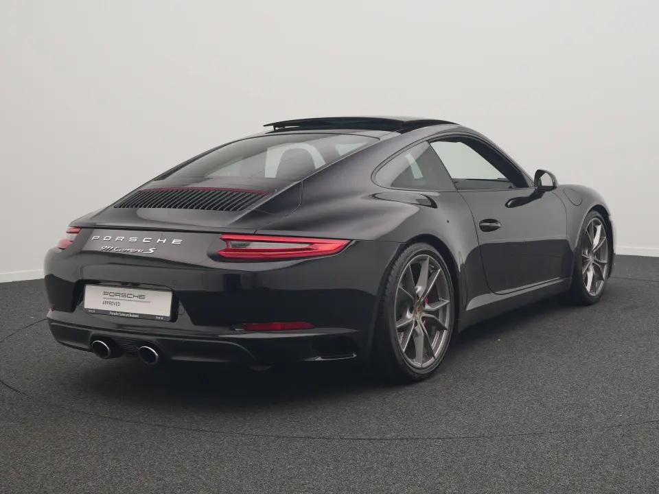 911 Carrera S