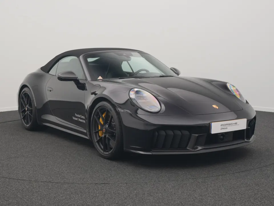 Porsche 911 Carrera 4 GTS Cabriolet