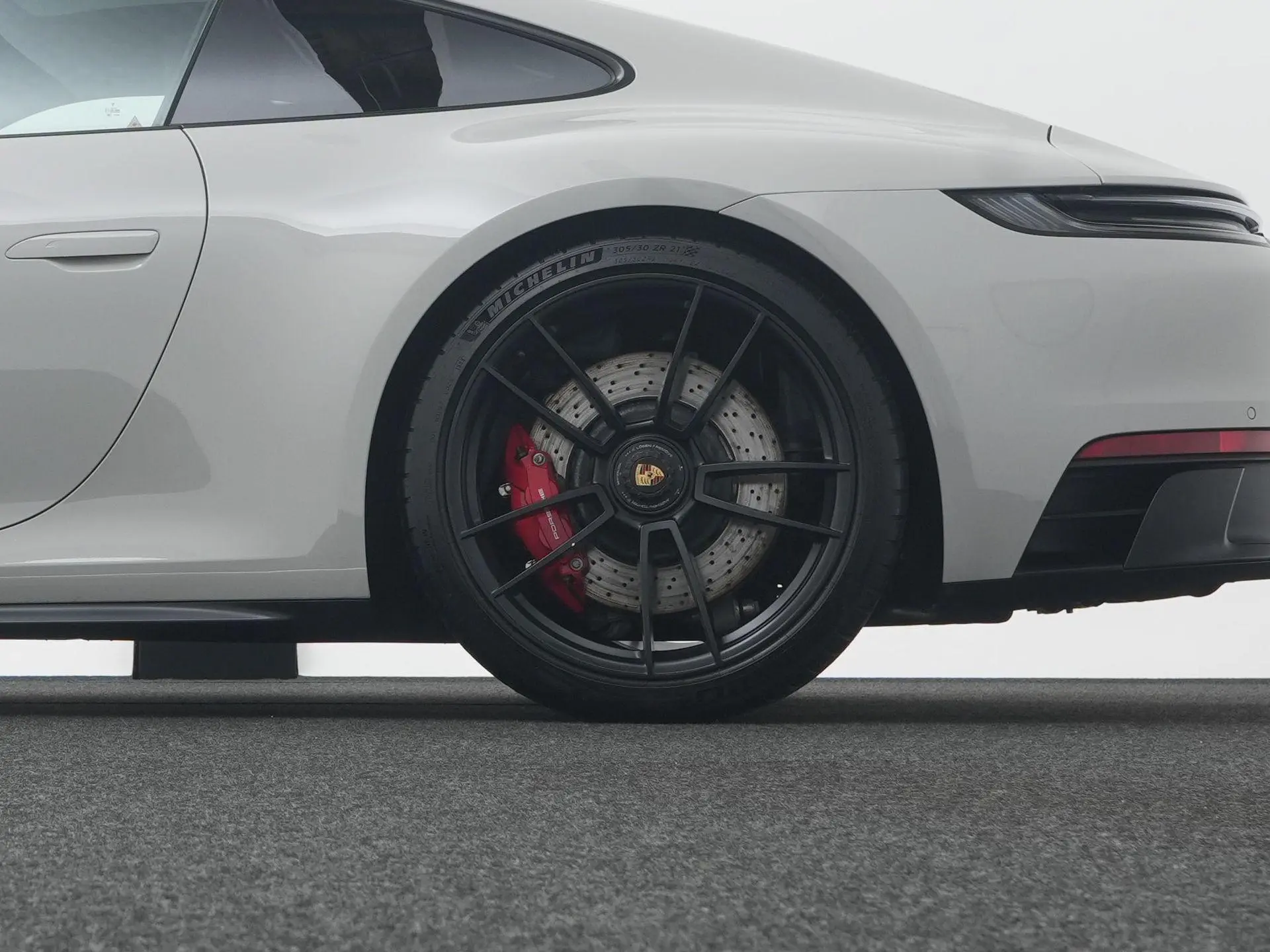 911 Carrera 4 GTS