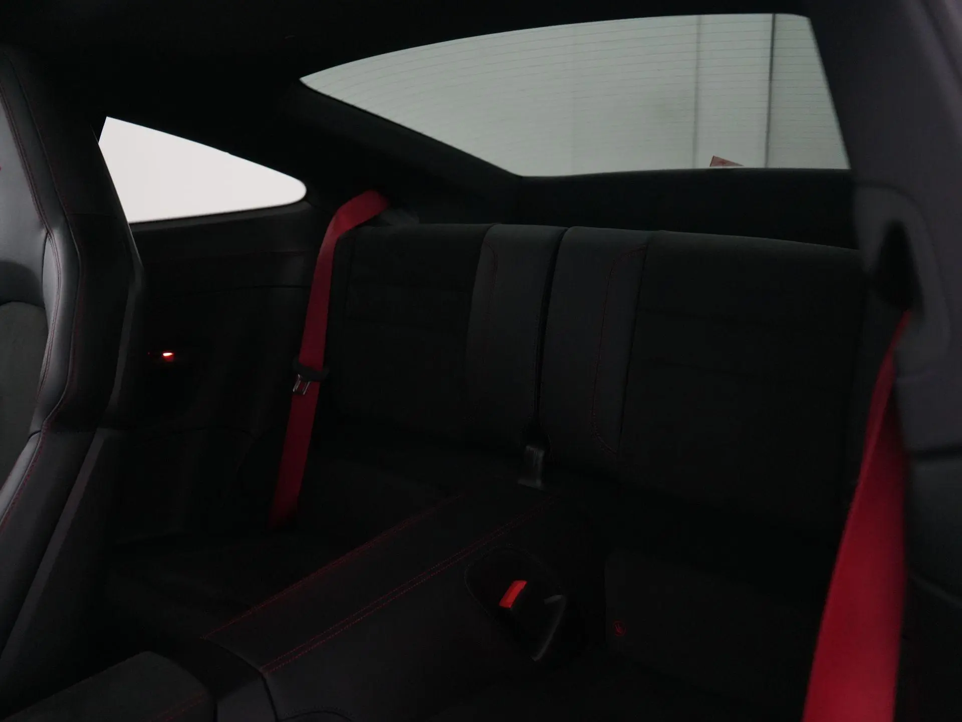 911 Carrera 4 GTS
