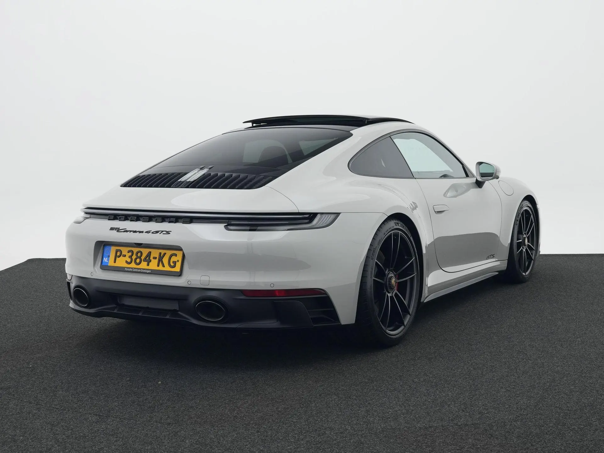 911 Carrera 4 GTS
