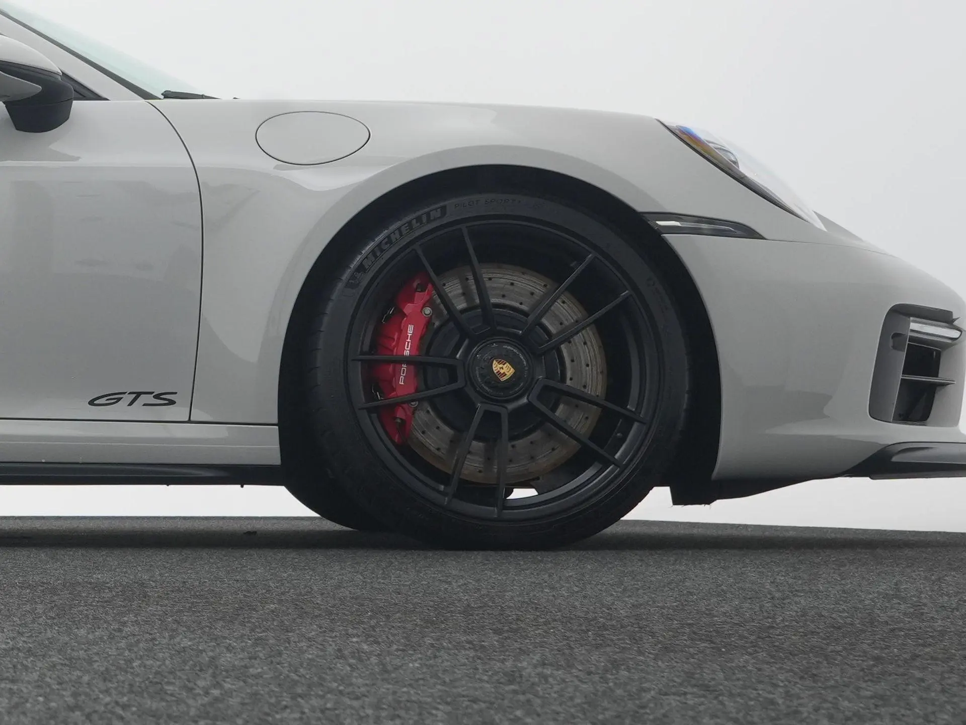 911 Carrera 4 GTS