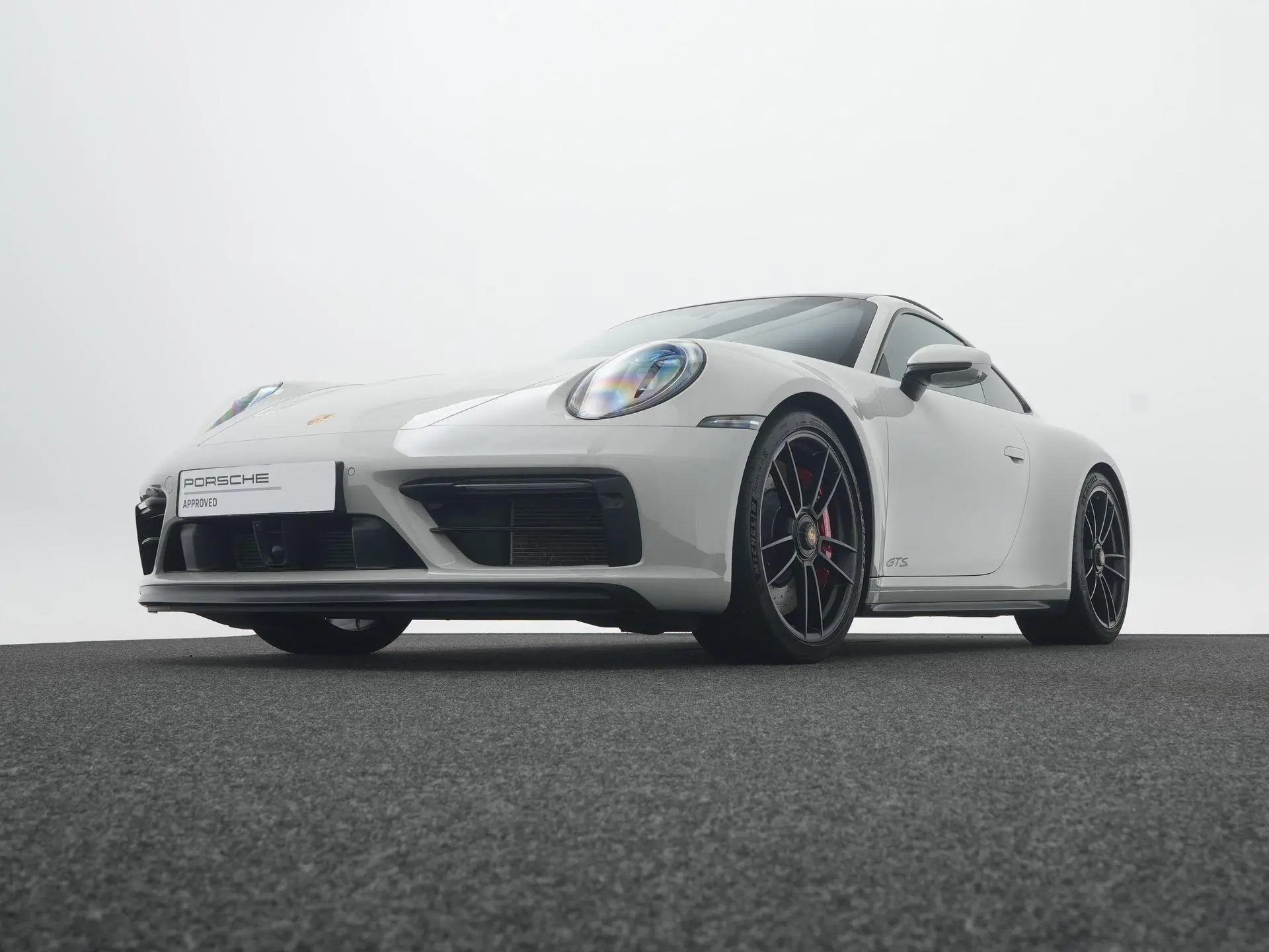 911 Carrera 4 GTS