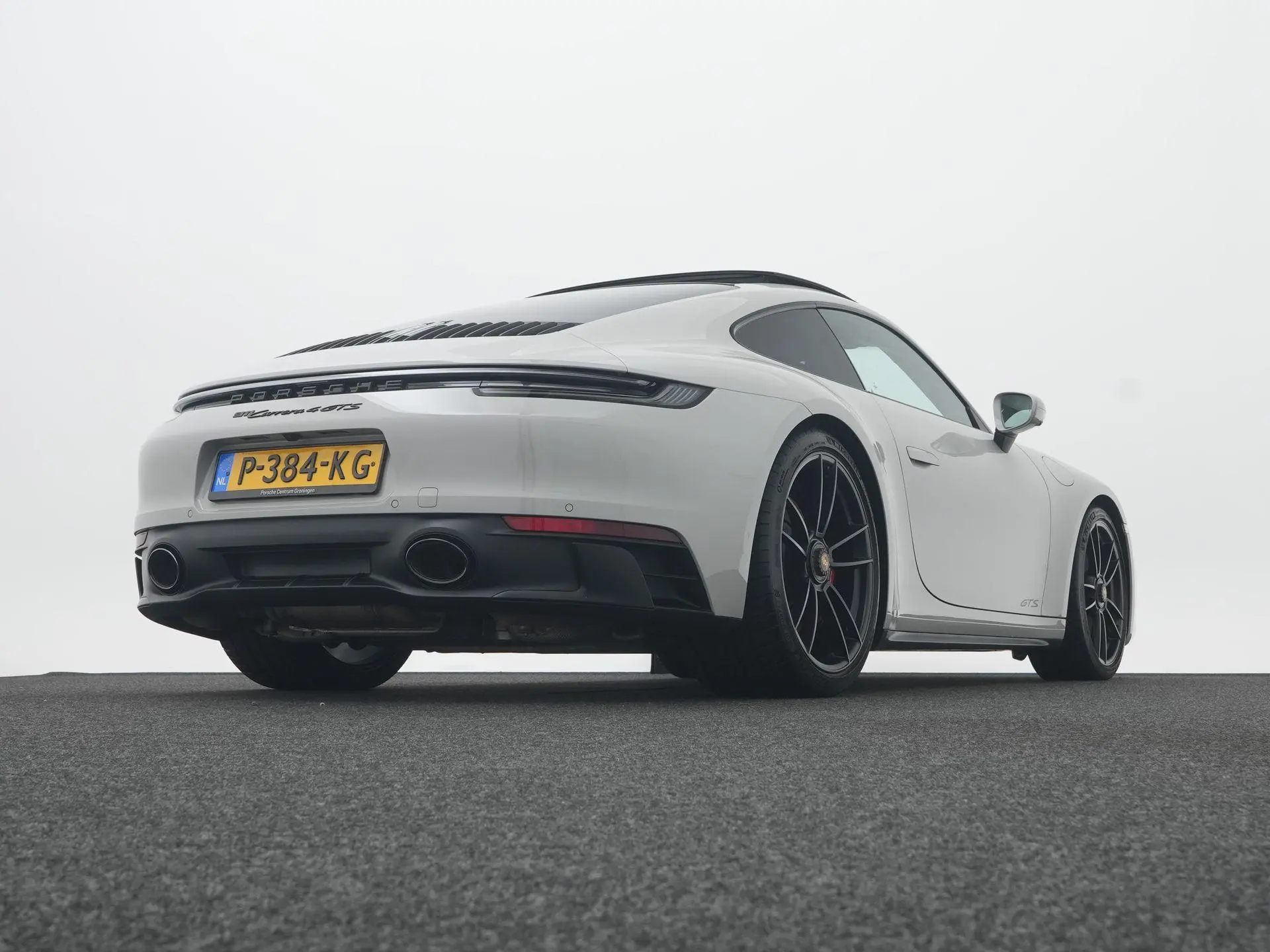 911 Carrera 4 GTS