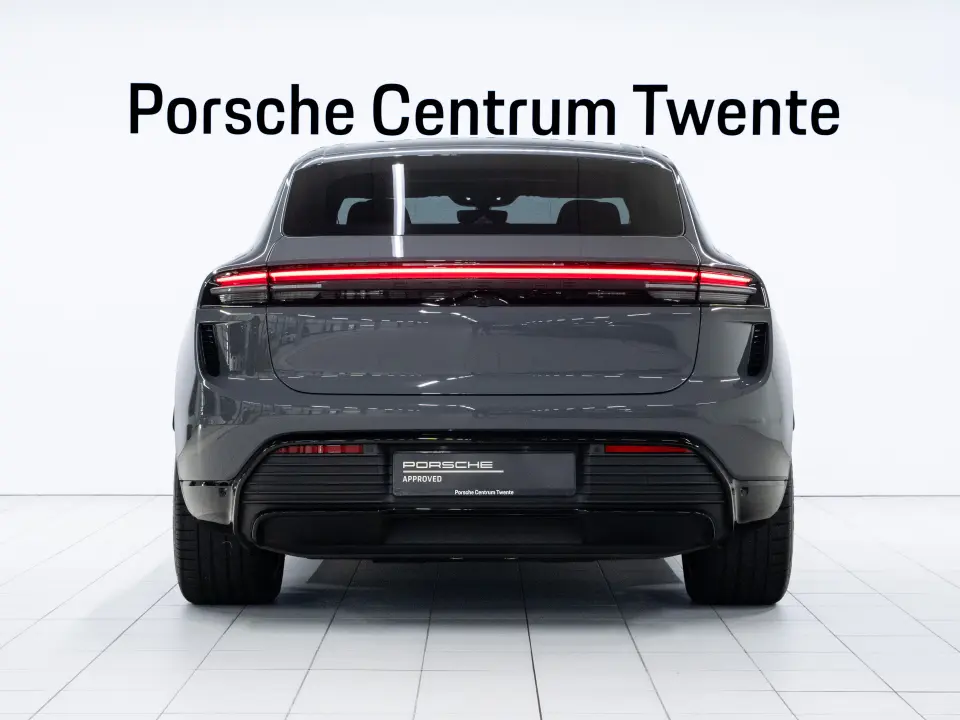 Macan Turbo