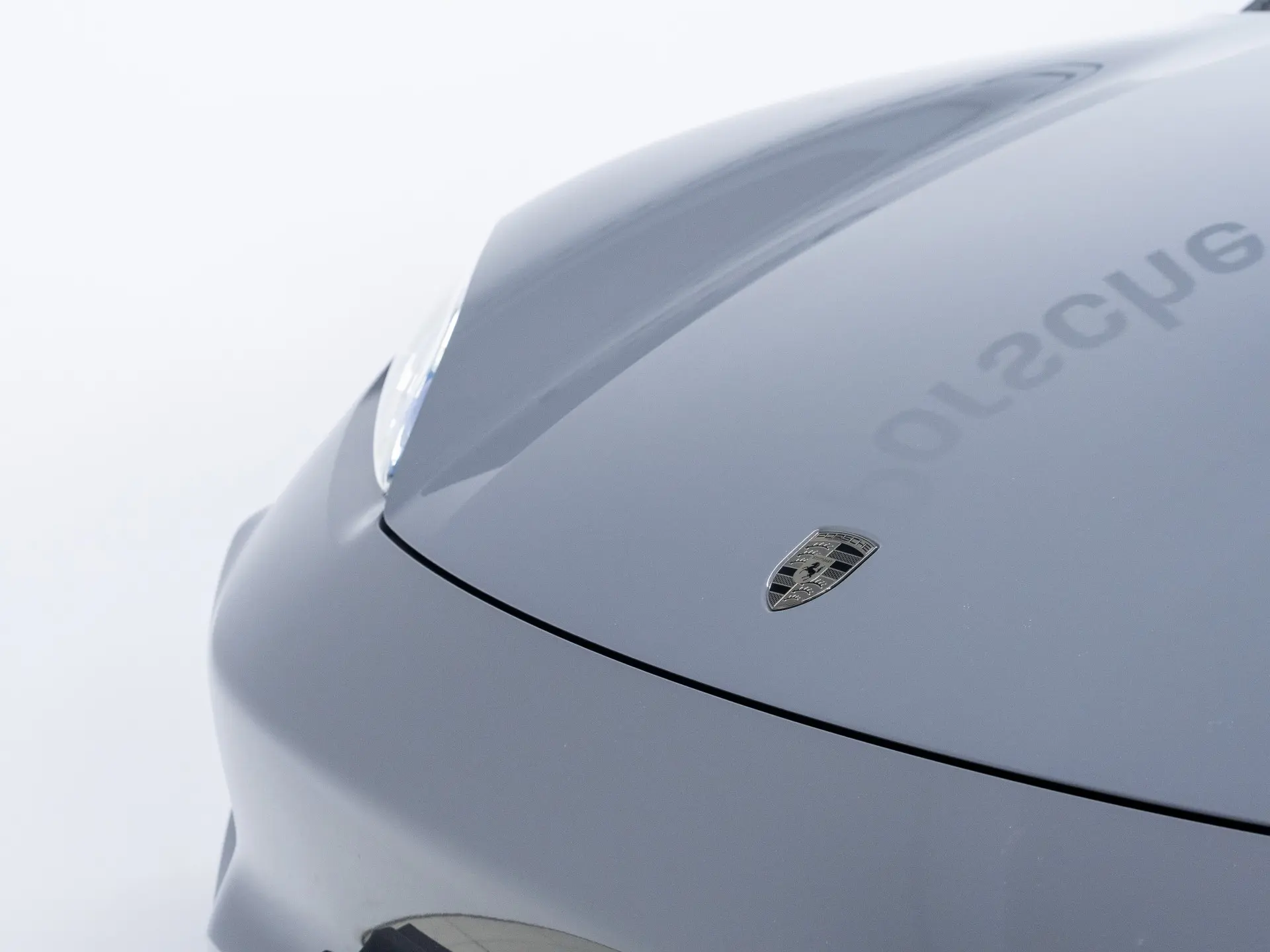Macan Turbo