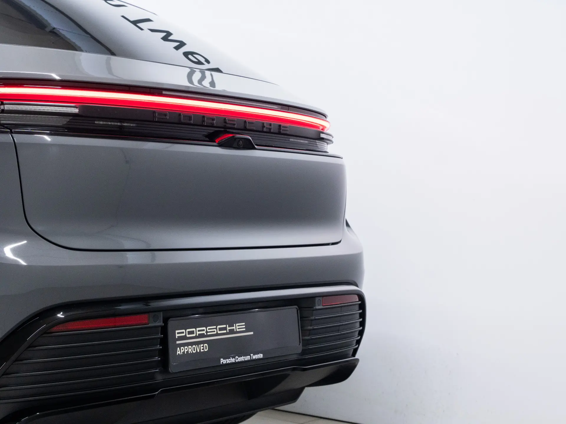 Macan Turbo