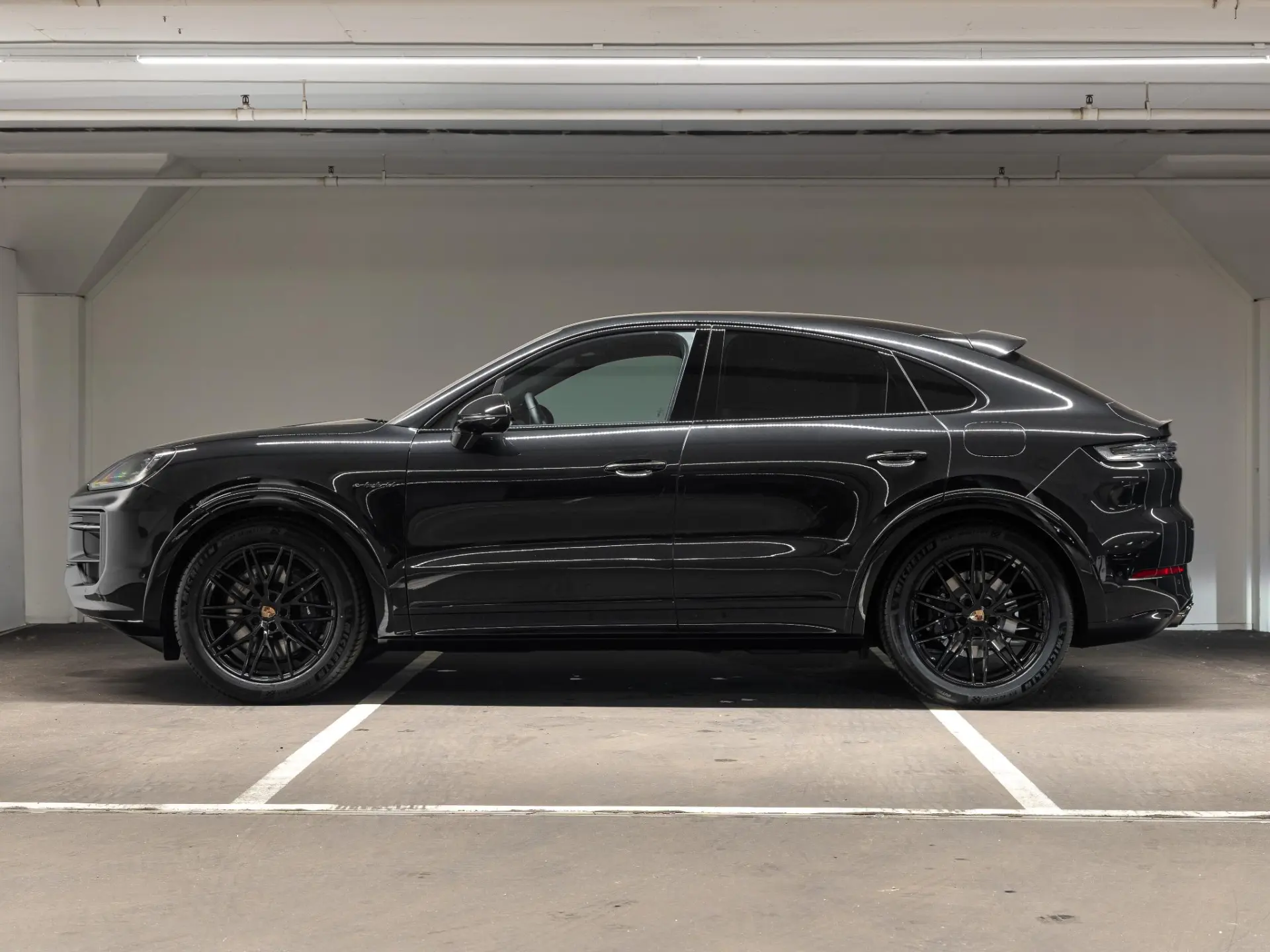 Cayenne Coupé 3.0 E-Hybrid Black Edition