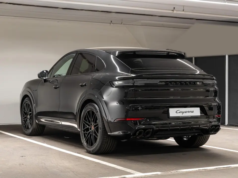 Cayenne Coupé 3.0 E-Hybrid Black Edition