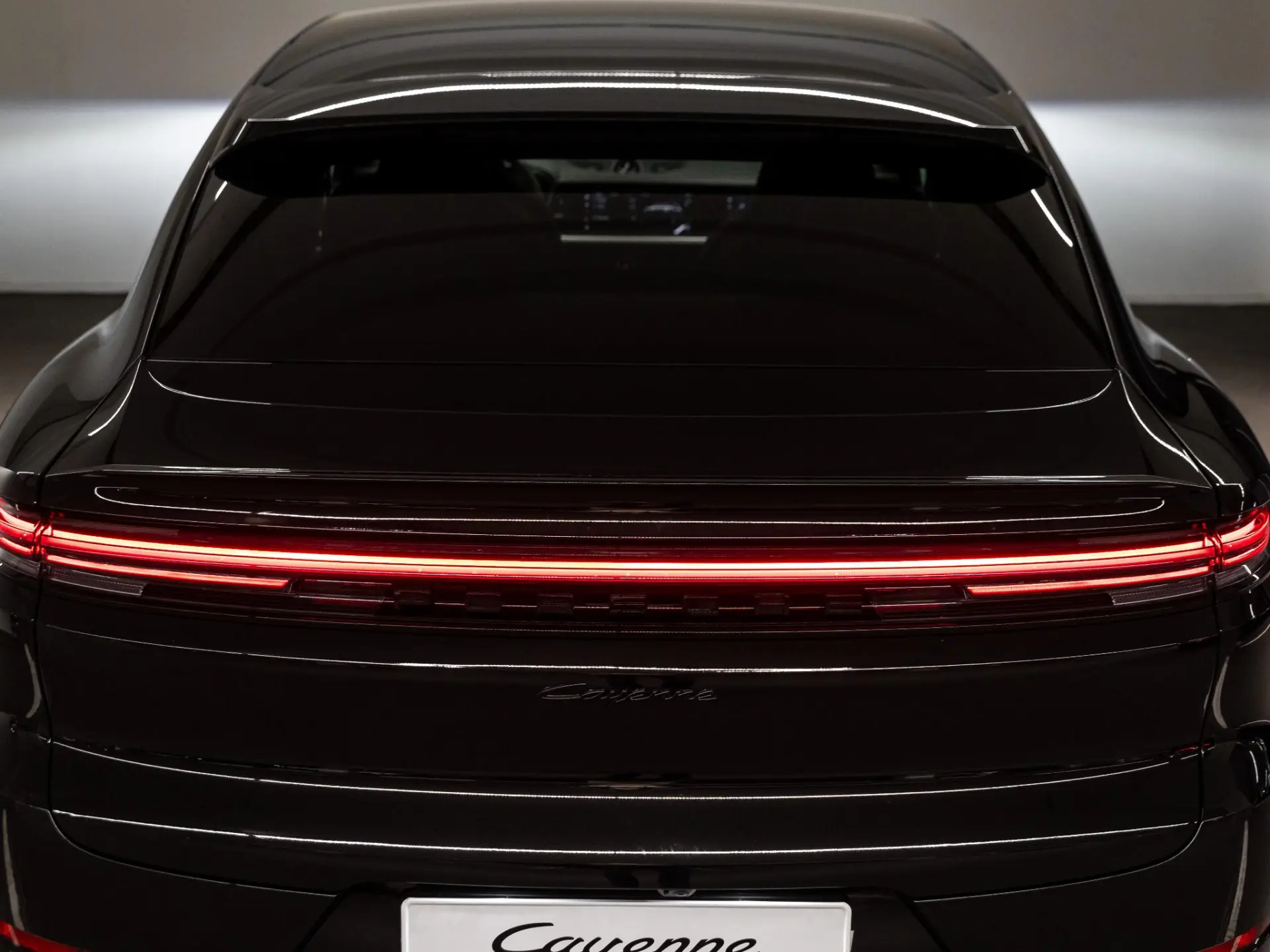 Cayenne Coupé 3.0 E-Hybrid Black Edition
