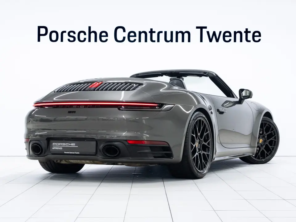 Porsche 911 Carrera 4S Cabriolet