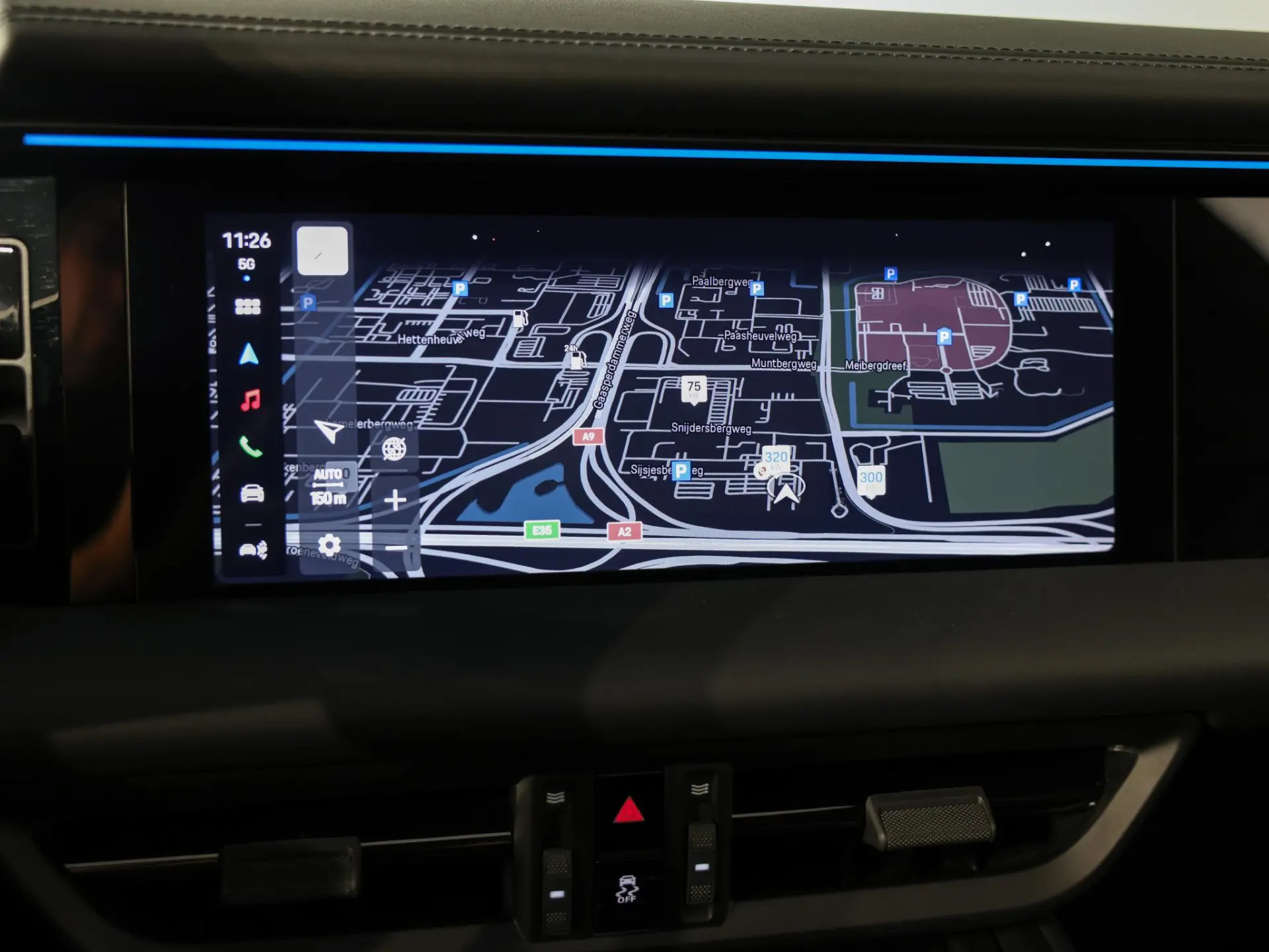 Macan 4