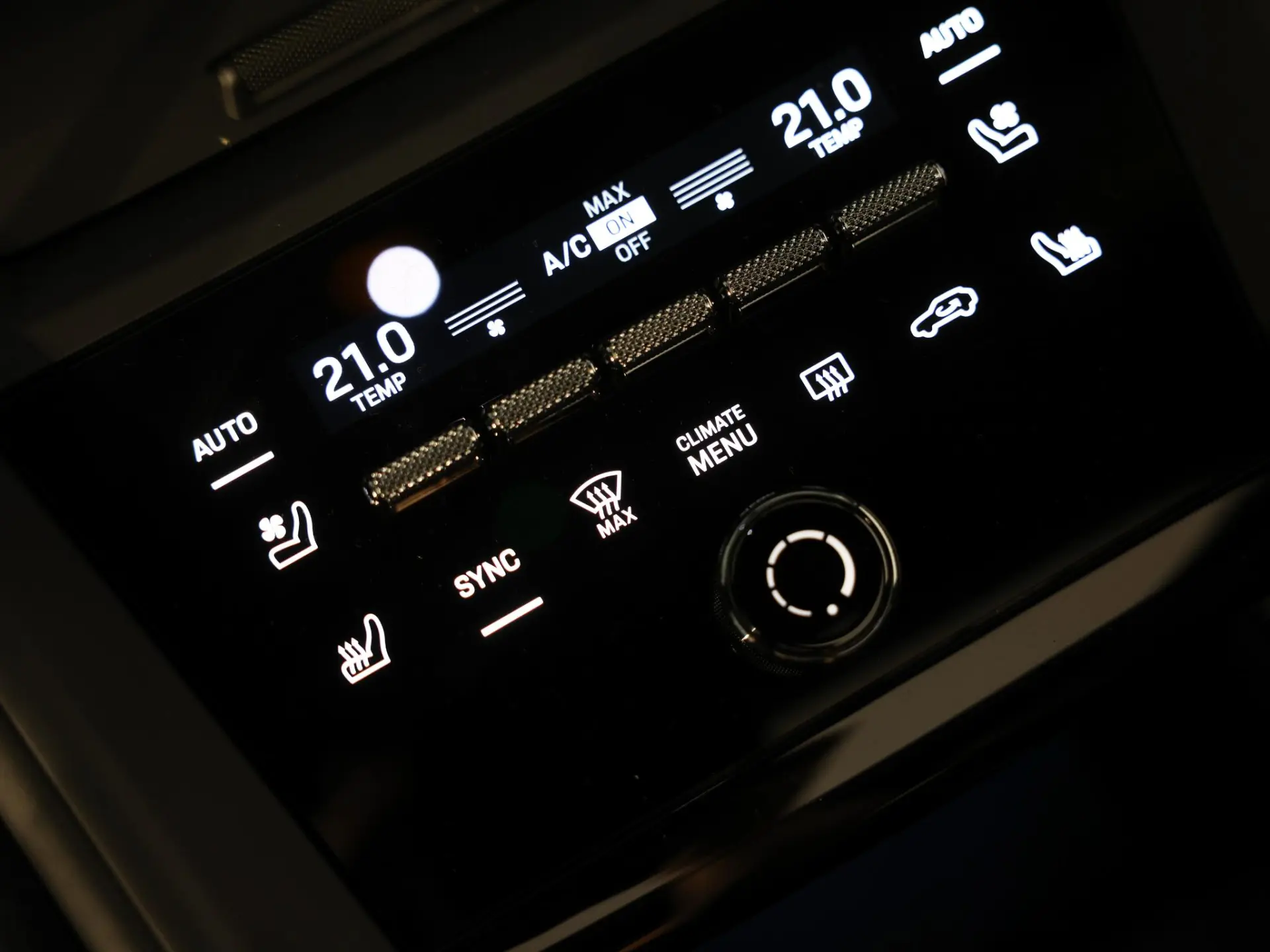 Macan 4