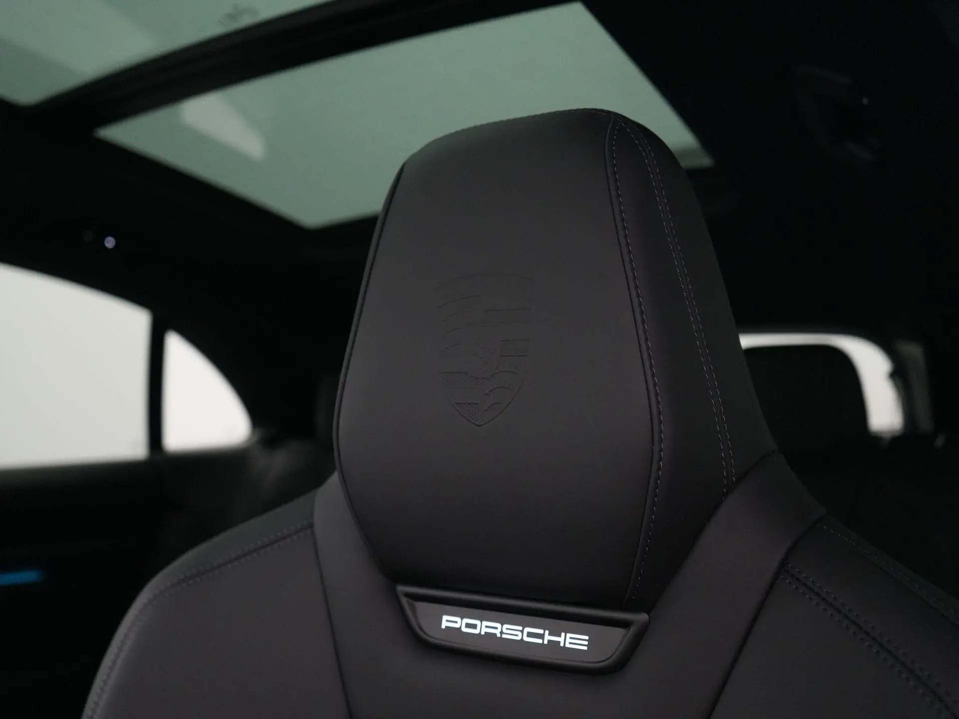 Macan 4
