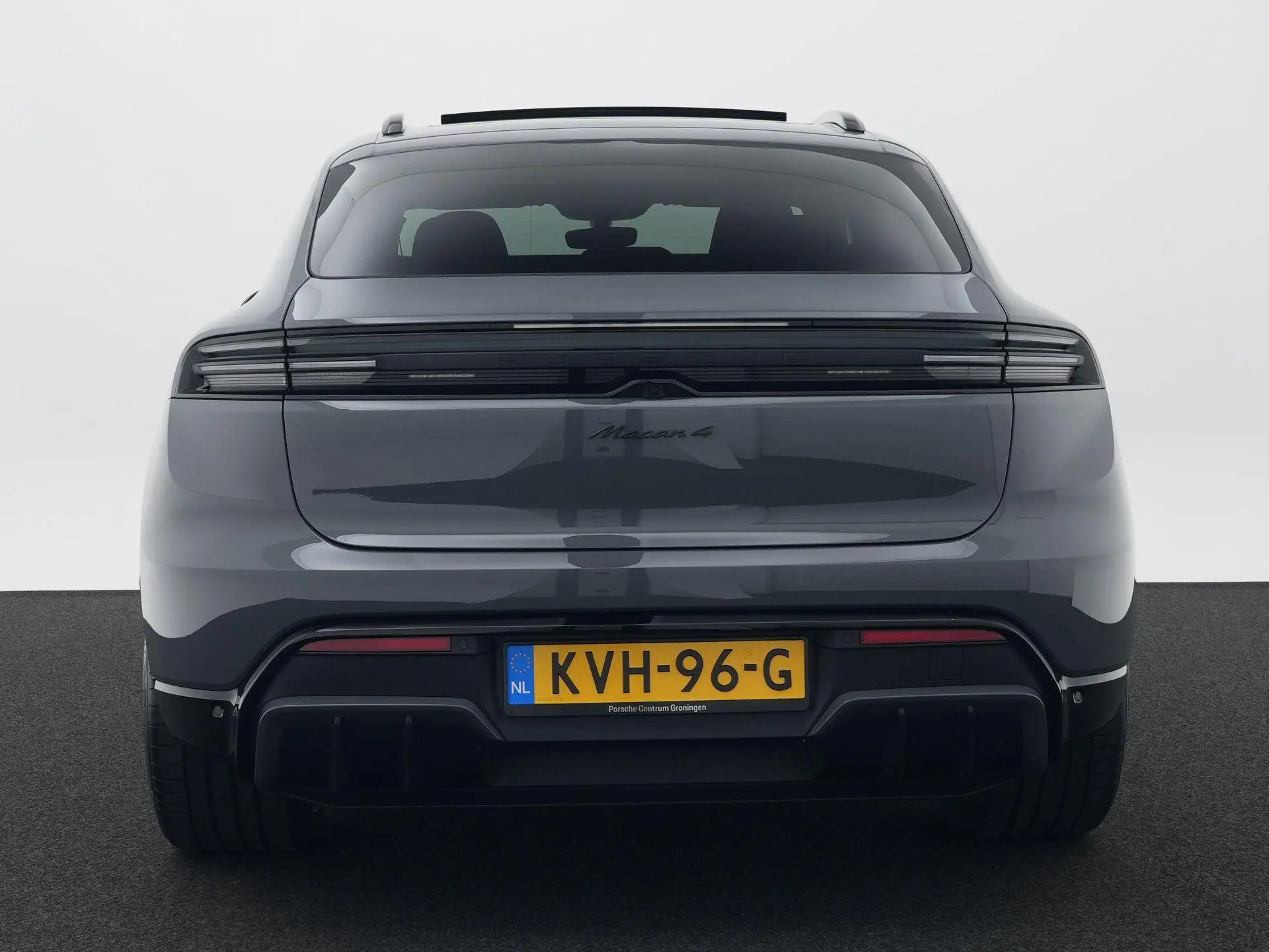 Macan 4