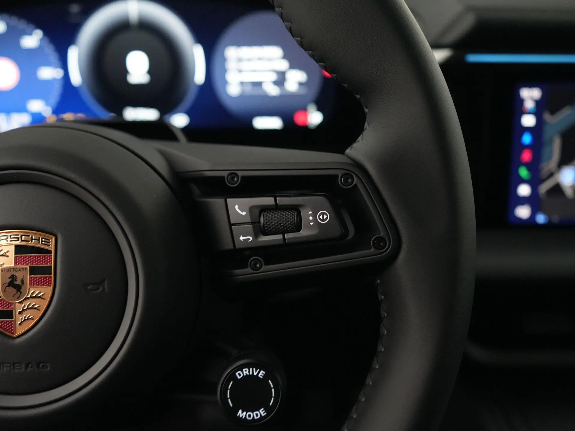 Macan 4