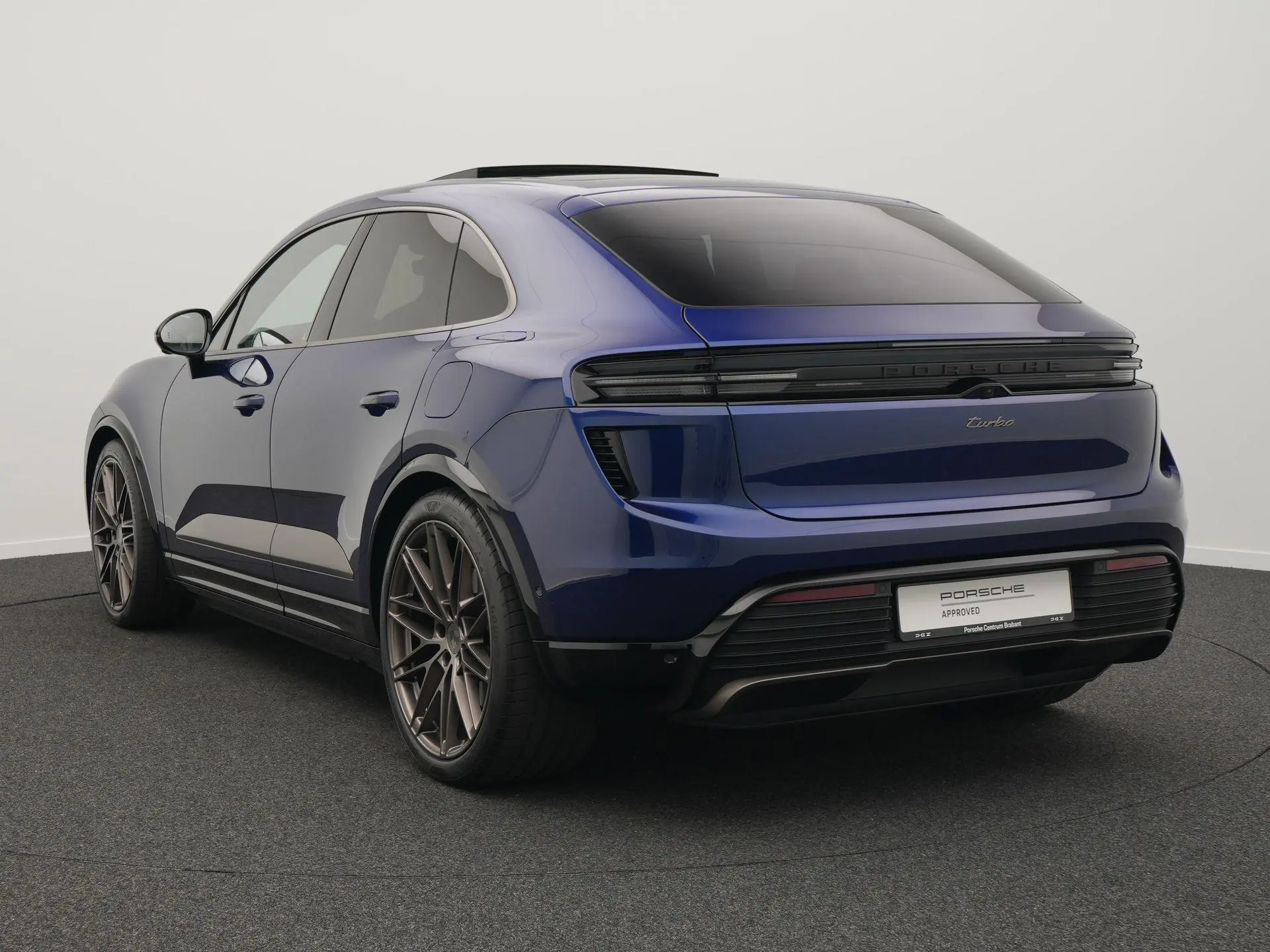 Macan Turbo