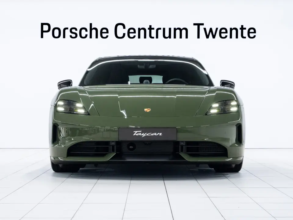 Porsche Taycan Sport Turismo Black Edition