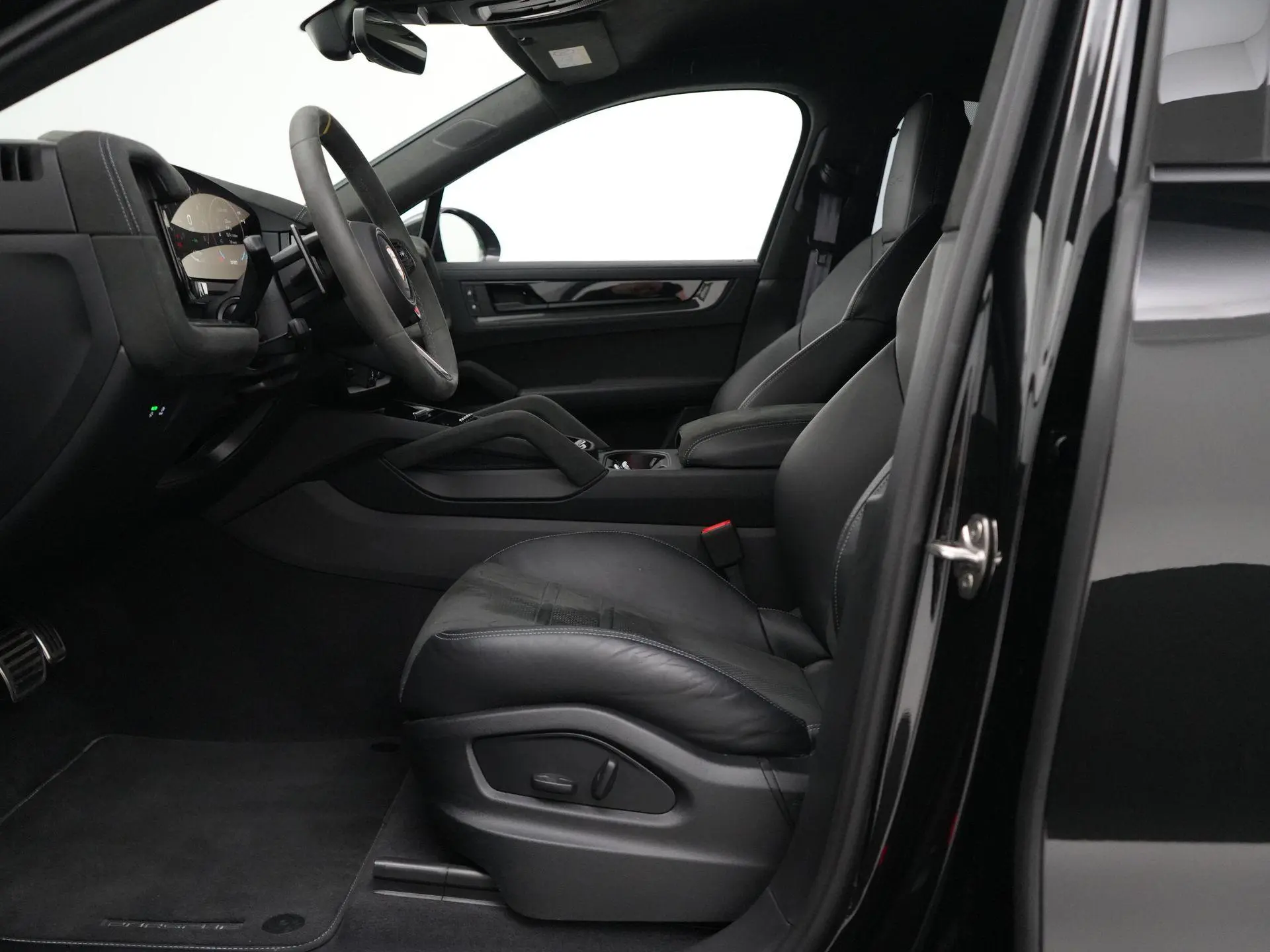 Cayenne Turbo E-Hybrid Coupé met GT Pakket