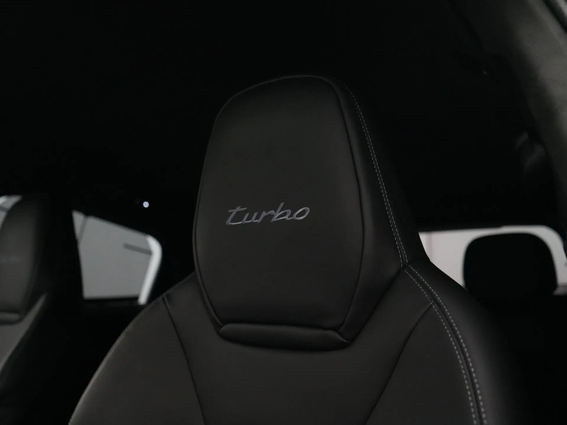 Cayenne Turbo E-Hybrid Coupé met GT Pakket
