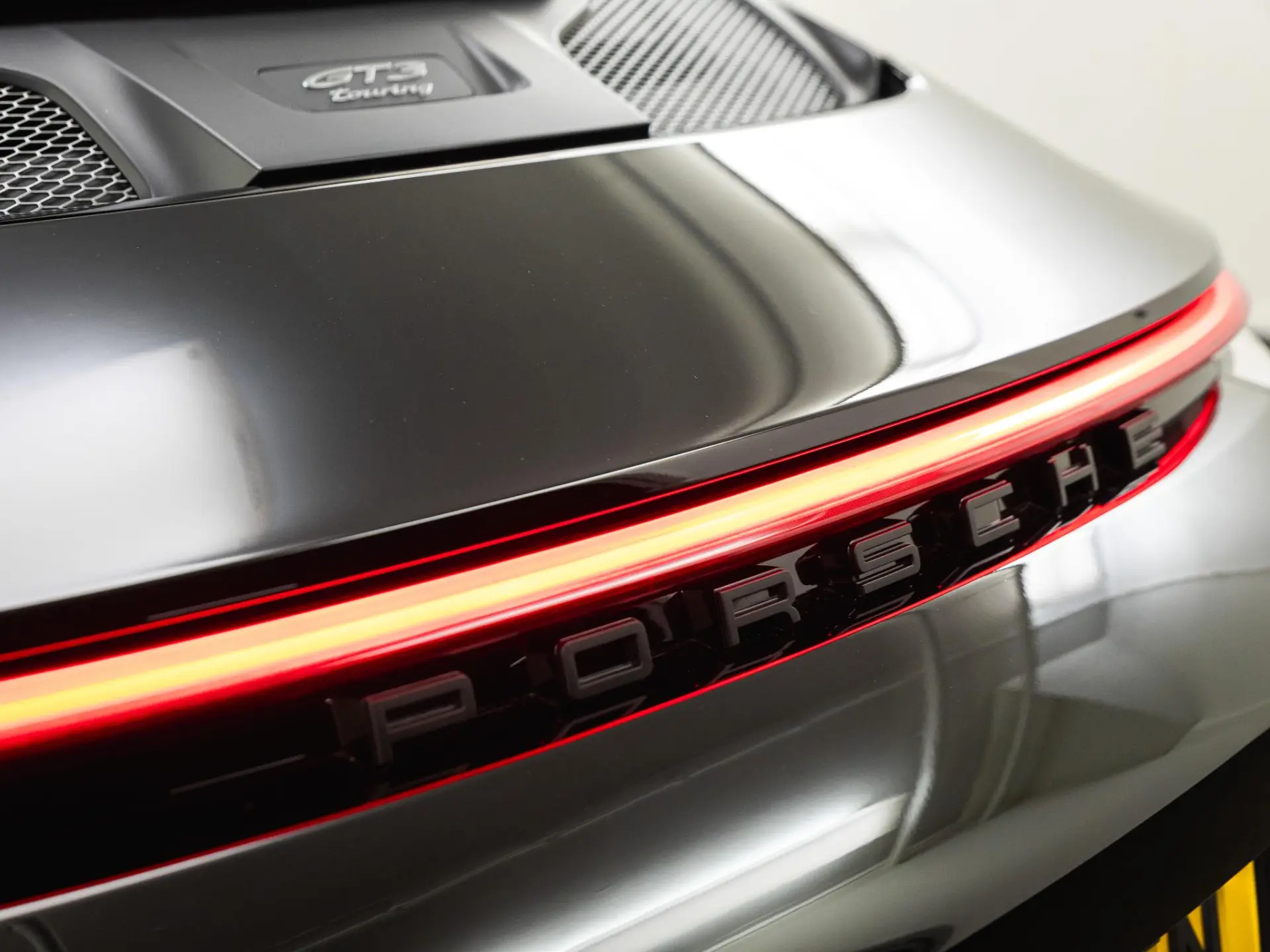 911 4.0 GT3 Touring