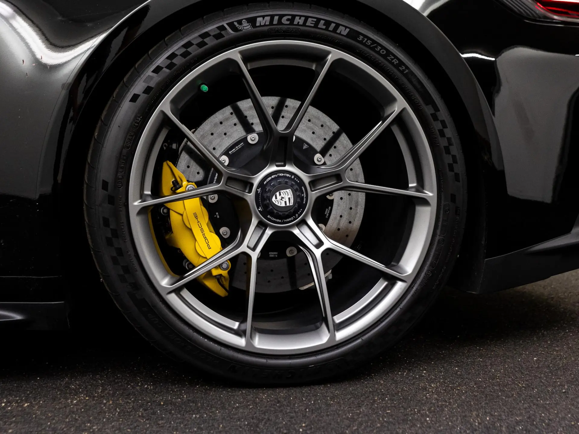 911 4.0 GT3 Touring