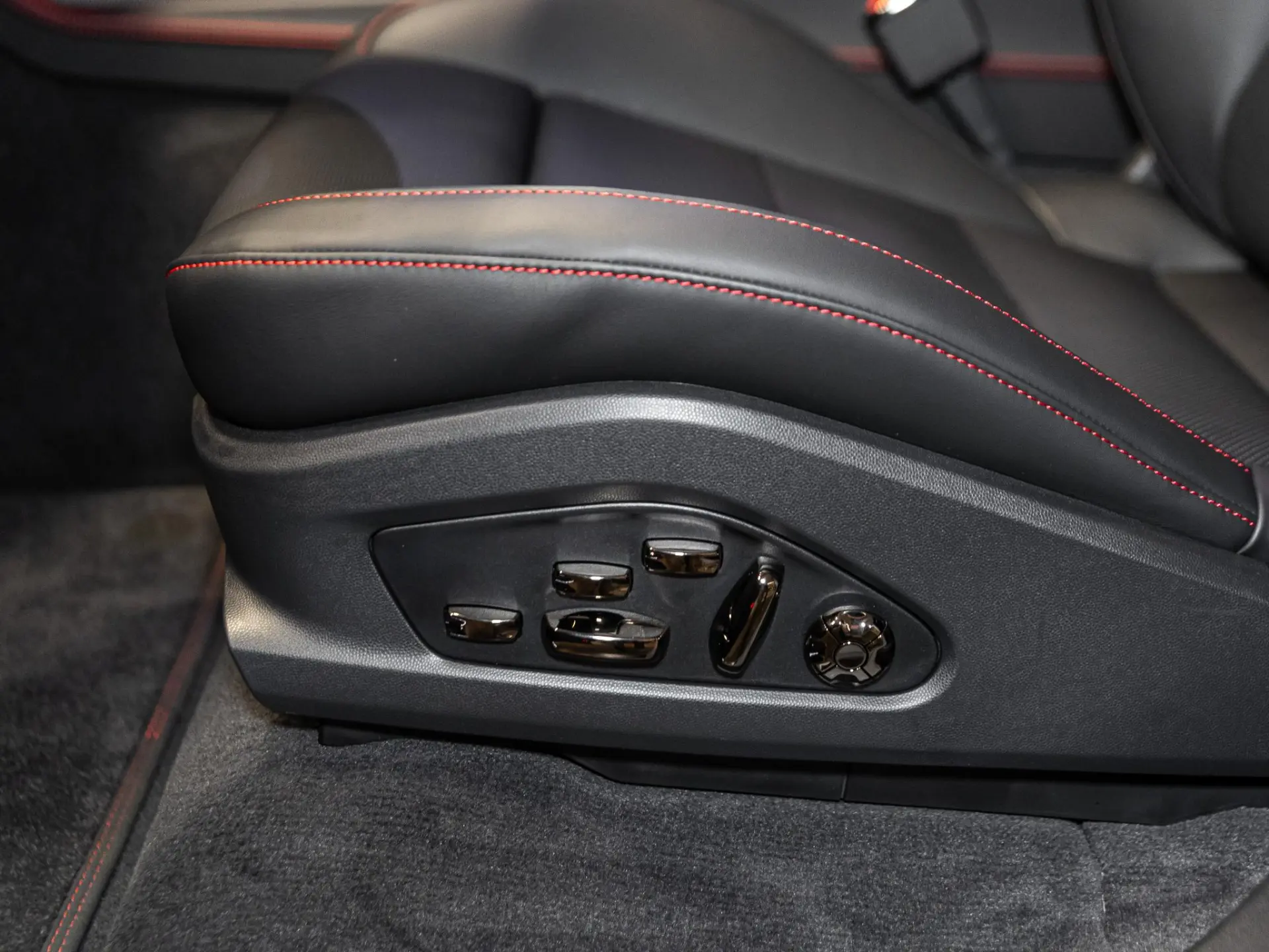 Cayenne Electric Turbo 113 kWh