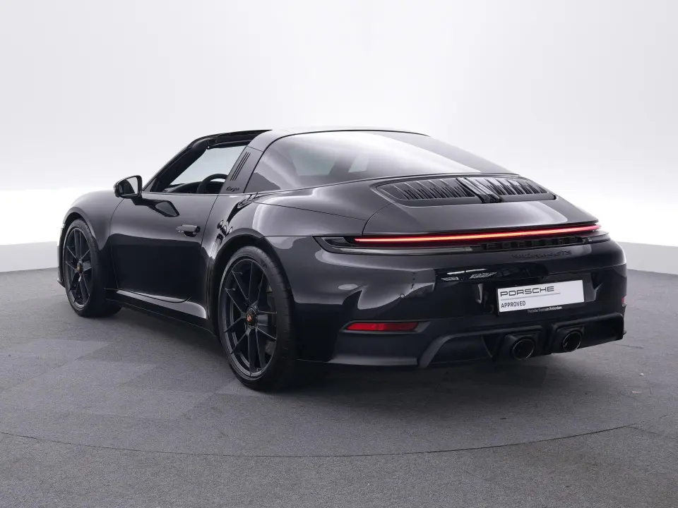 911 3.6 T-Hybrid 4 GTS