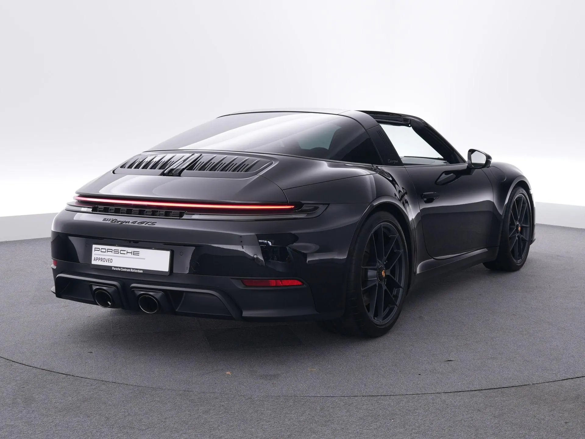 911 3.6 T-Hybrid 4 GTS