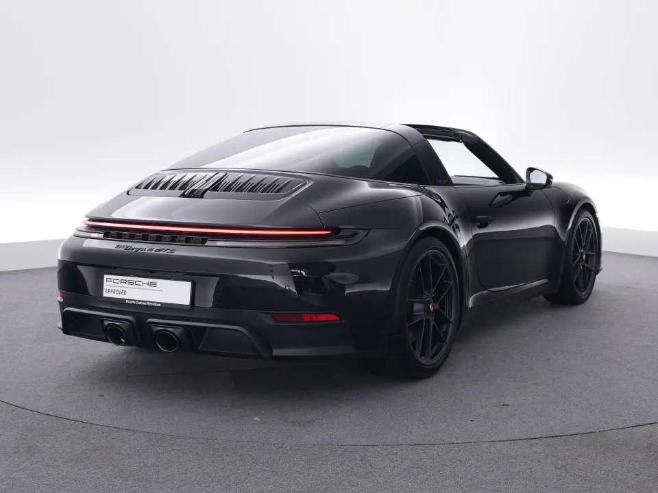 911 3.6 T-Hybrid 4 GTS